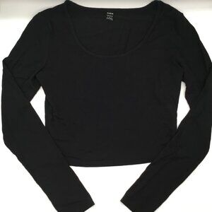 SHEIN, Blk long sleeve Crop Tee